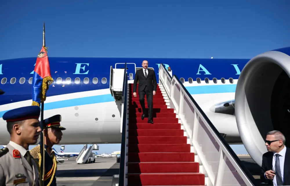 İlham Aliyev barış zirvesi için Mısır