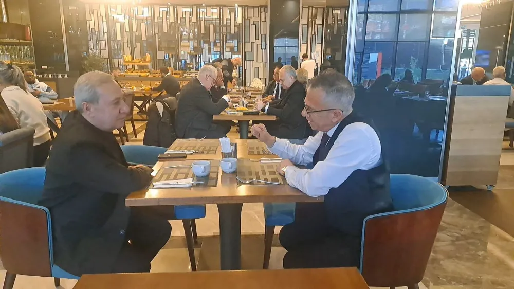 Hasan Barın, müziğin kalbine yolculukta Balabanın efsanesi Alihan Samedov’la buluştu