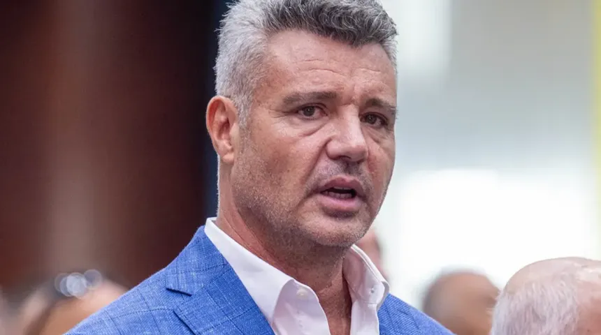 Sadettin Saran Üç Yıldıza “Güle Güle” Demeye Hazırlanıyor