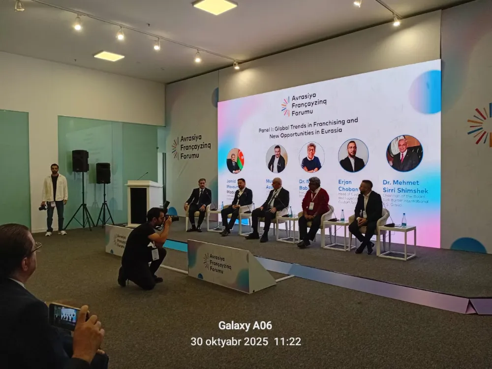Bakü. Madeinturan - Azerbaycan Franchise Derneği Forumu