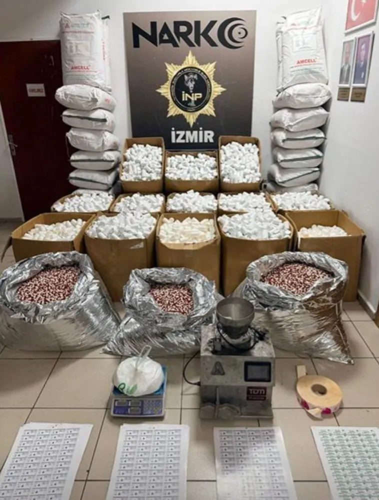 İzmir’de rekor uyuşturucu hap operasyonu