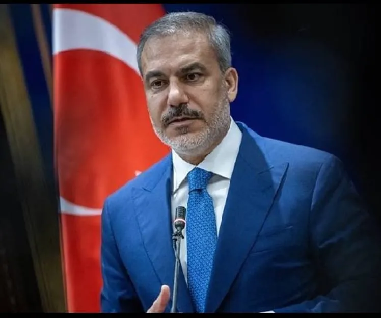 Hakan Fidan’dan YPG mesajı: “Hiçbir ülkede iki silahlı unsur olmaz”