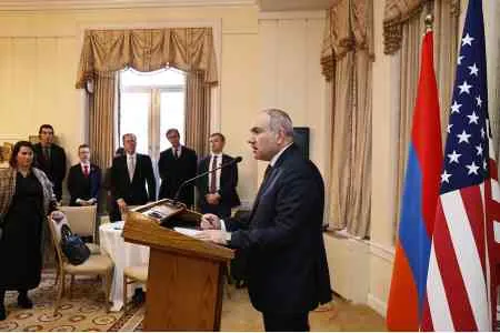 Artur Xaçikyan: “…ABD ile stratejik anlaşma yaptık ama Trump liderimizle görüşmedi bile…”