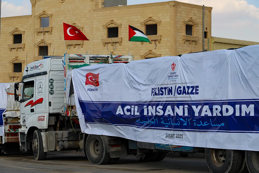 Gazze Hükümeti: İsrail Yardım Bekleyen Sivilleri Hedef Aldı, 516 Şehit
