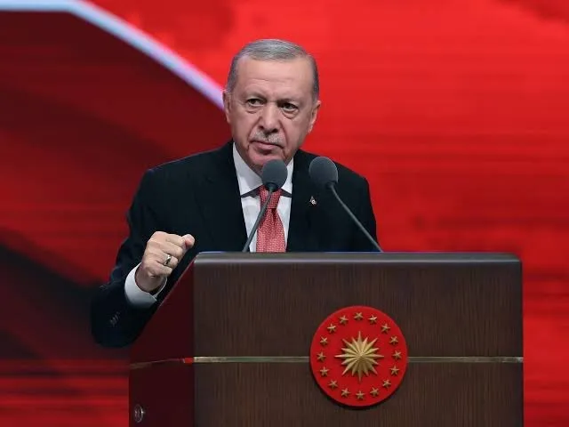 Cumhurbaşkanı Erdoğan’dan Kritik Açıklamalar: İç Cephe, F-35 ve Hürmüz Boğazı