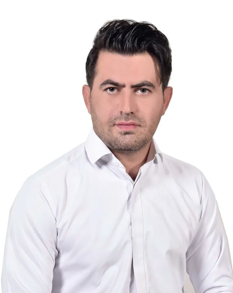 دریاچه ارومیه، قربانی فریب، فساد و تبعیض سازمان‌یافته  ✍️ نویسنده: میلاد ایوبی ایروانلو – فعال سیاسی، ترک تبار و مهندس ژئوتکنیک