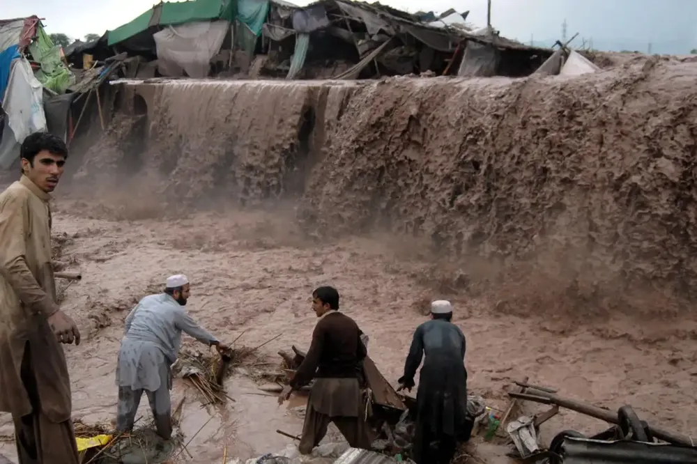 Pakistan’da muson felaketi: 645 can kaybı