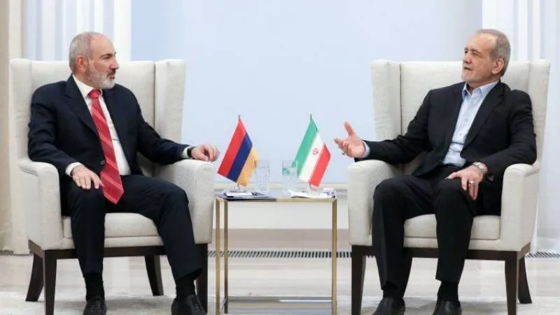 İran’dan net mesaj: “Ermenistan’ın toprak bütünlüğünün ihlaline izin vermeyeceğiz”